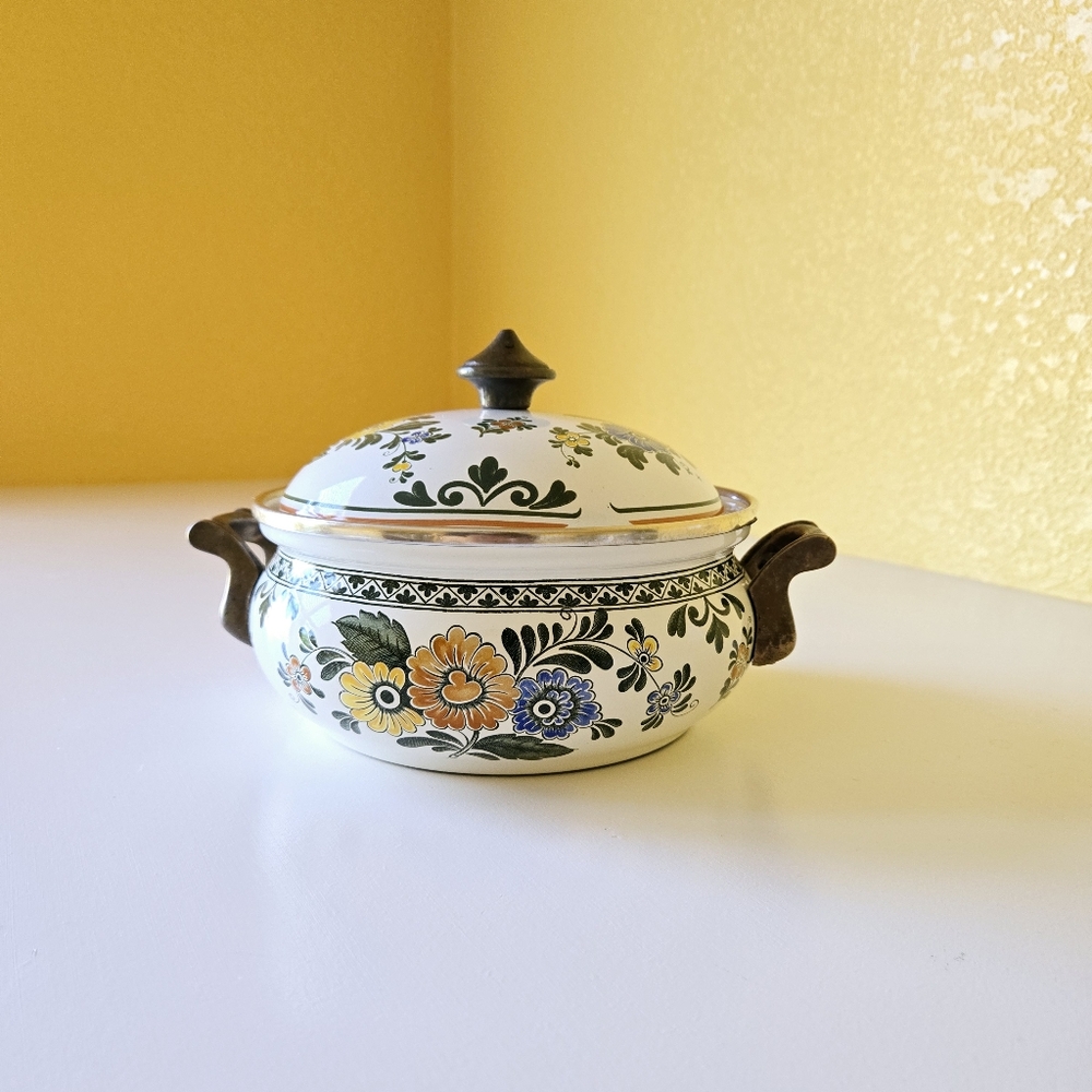 Villeroy & Boch Alt Amsterdam Florals: Metal Casserole & Lid 3Qt Enamel Dish Pan - Picture 4 of 16